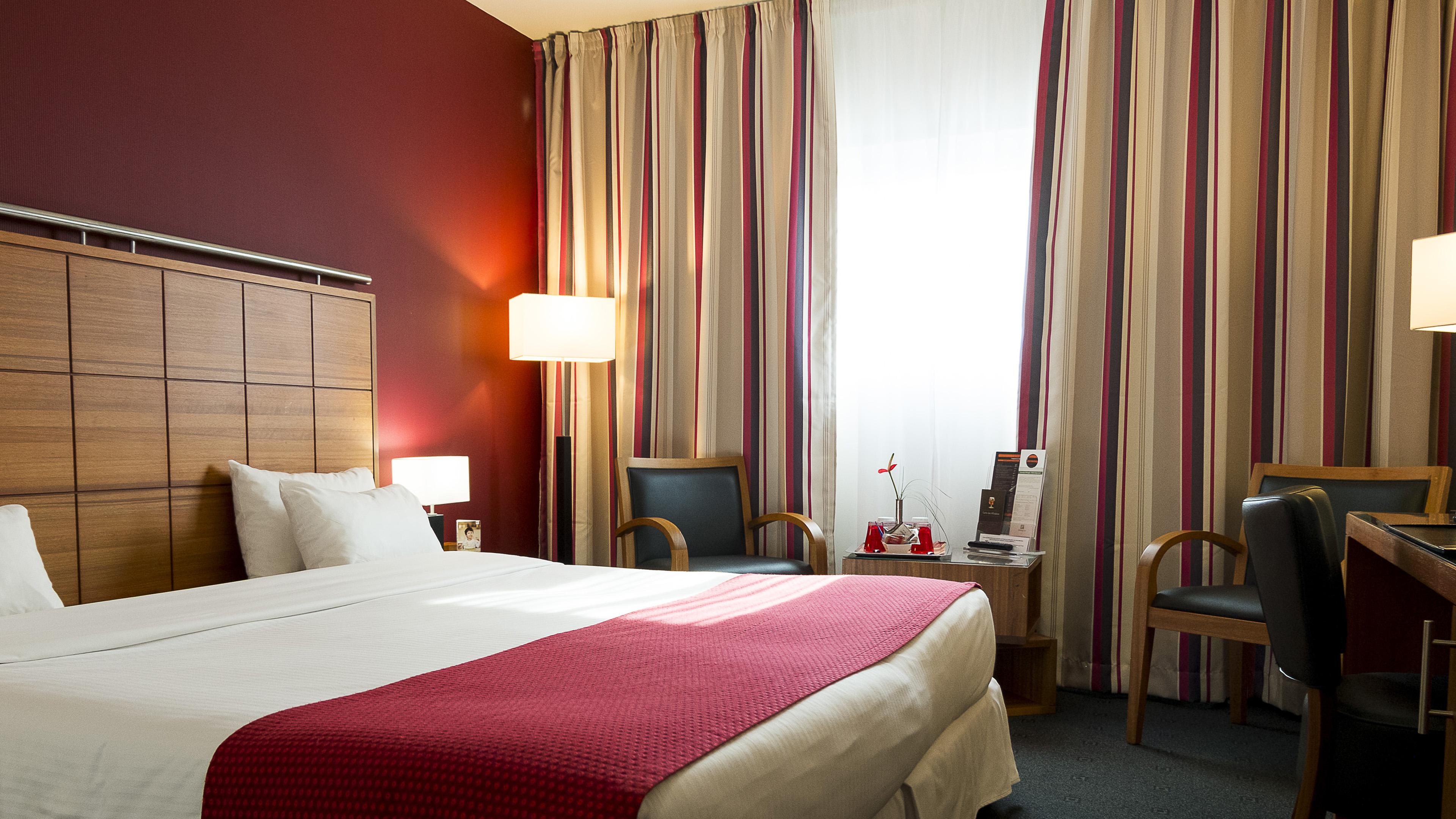 Holiday Inn Bordeaux Sud - Pessac By Ihg Exterior foto