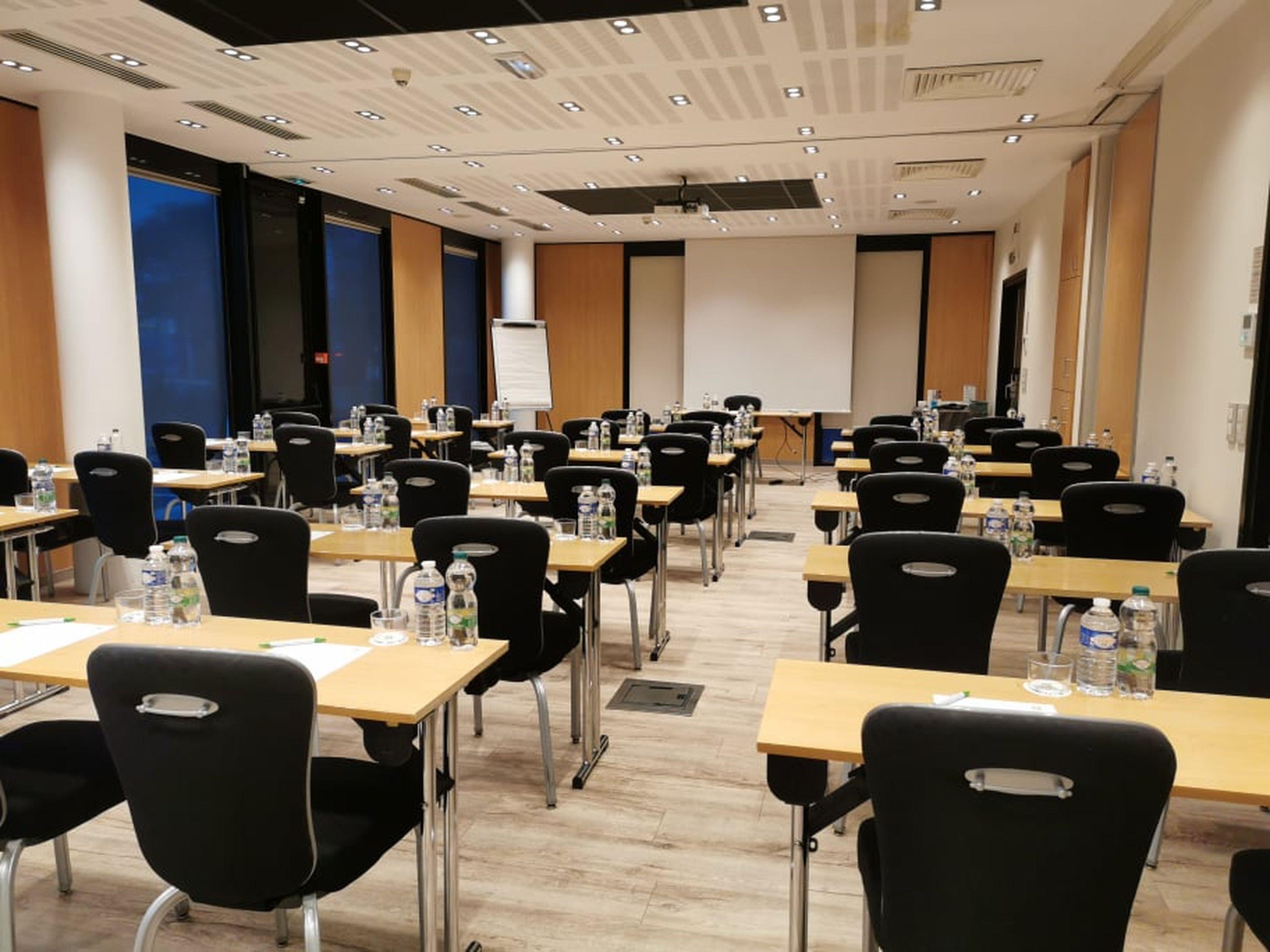 Holiday Inn Bordeaux Sud - Pessac By Ihg Exterior foto
